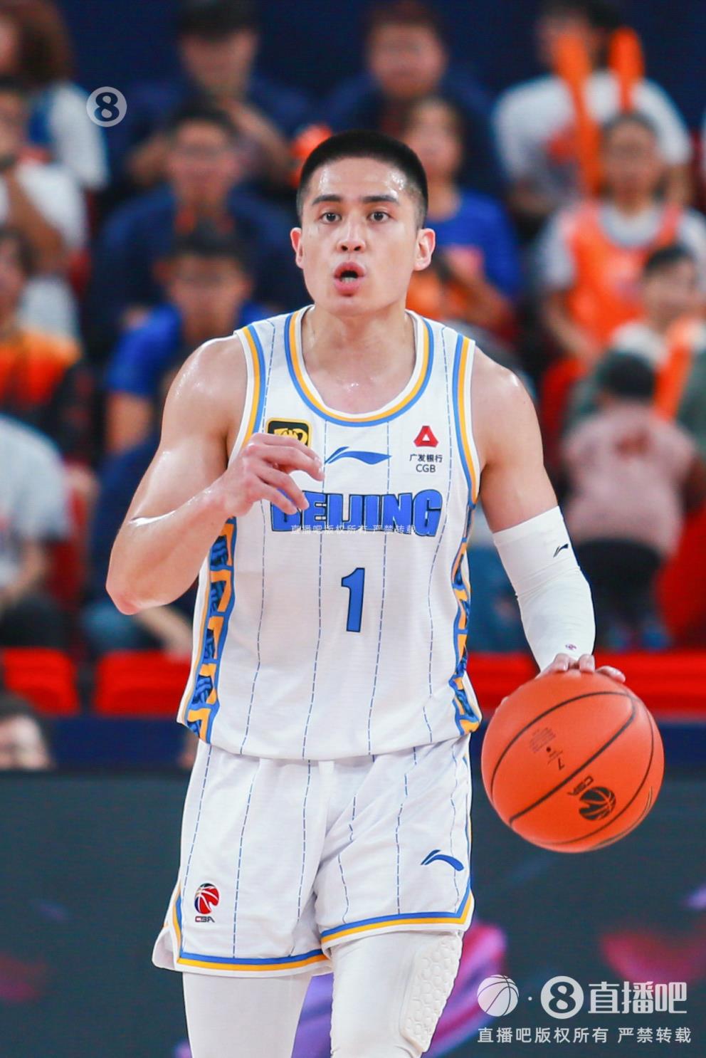 第四節(jié)先生！陳盈駿9中3得11分2板9助&11分全部為第四節(jié)所得！